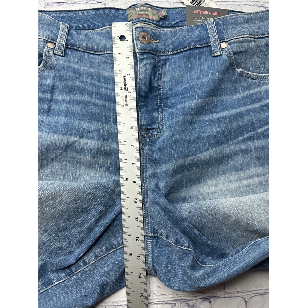 Torrid Women's Plus Size 22 Boyfriend Straight Distressed Denim Jeans - Picture 8 of 9